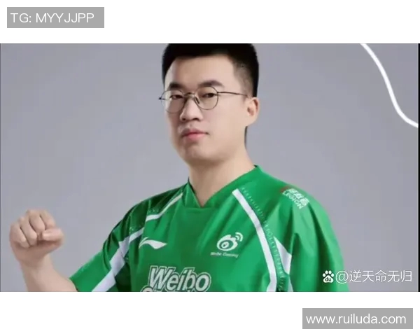 LPL赛场上Xiaohu引领团队开团精彩瞬间回顾与分析