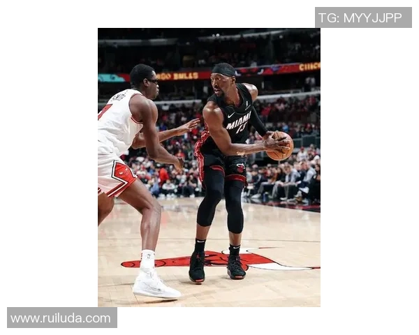 热火不敌公牛，巴特勒单节砍下15分，球场激情与遗憾共存