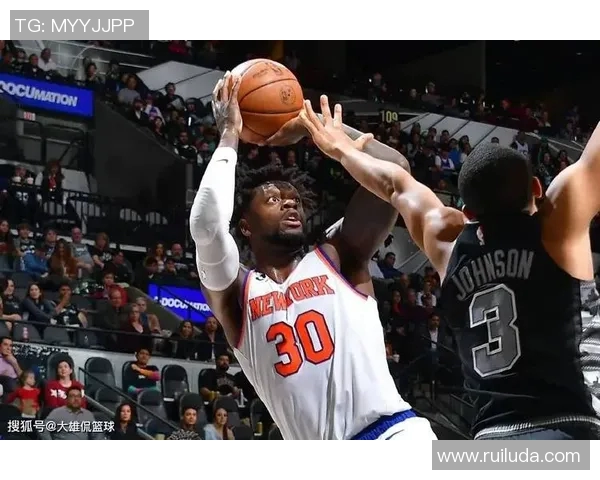 爵士击败尼克斯，戈贝尔独揽20篮板，展现顶级防守力量