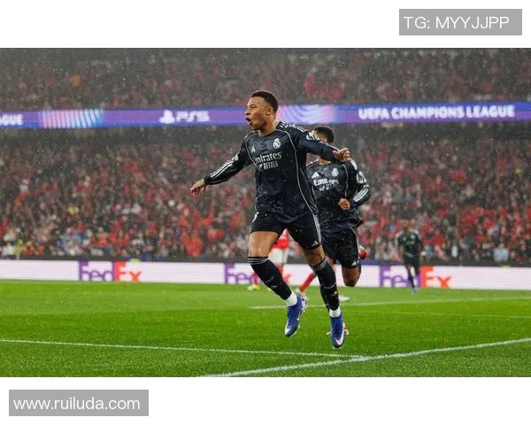 皇家马德里新星乌尔梅里奇表现出色独中两元击败瓦伦西亚 皇家马德里新星乌尔梅里奇表现出色独中两元击败瓦伦西亚